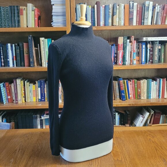 Black 100% cashmere women's sweater by Alex Marie size M - Picture 1 of 7